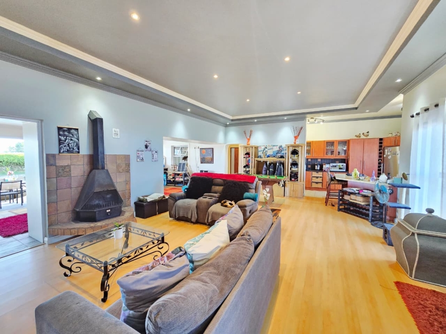 5 Bedroom Property for Sale in Kingswood Golf Estate Western Cape